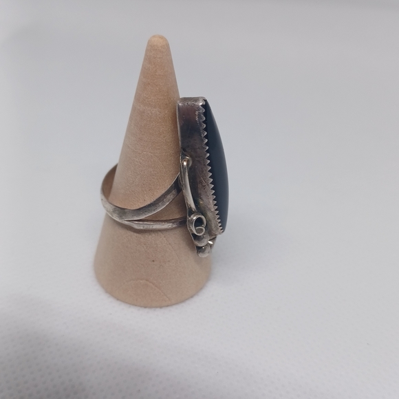 Vintage Sterling Silver Native American Navajo Ring Signed - Picture 3 of 9